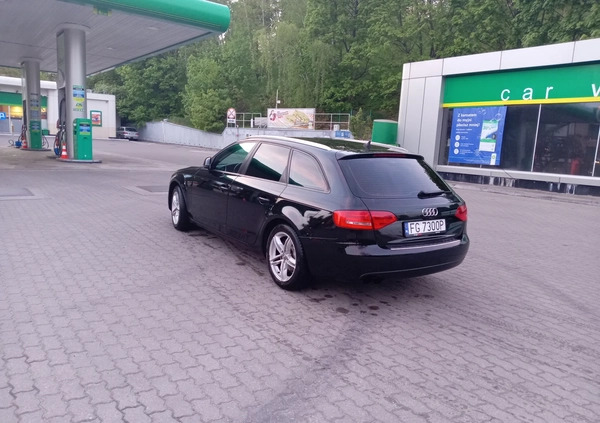 Audi A4 cena 24800 przebieg: 280000, rok produkcji 2008 z Młynary małe 67